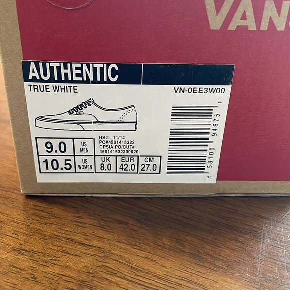 NEW custom painted Authentic Vans California theme - Picture 8 of 12